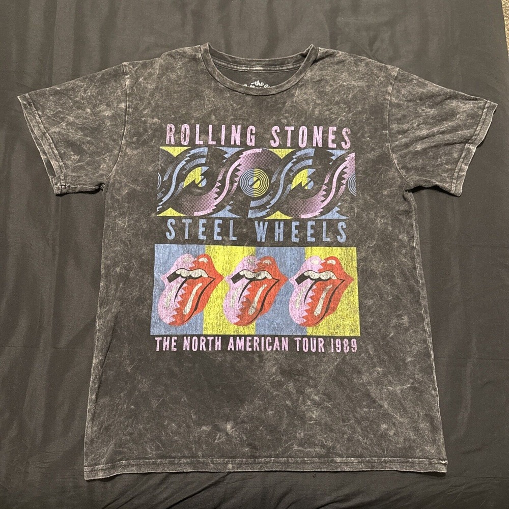 Rolling Stones Graphic Tee Womens Size Large Steel Wheels Washed Black‎